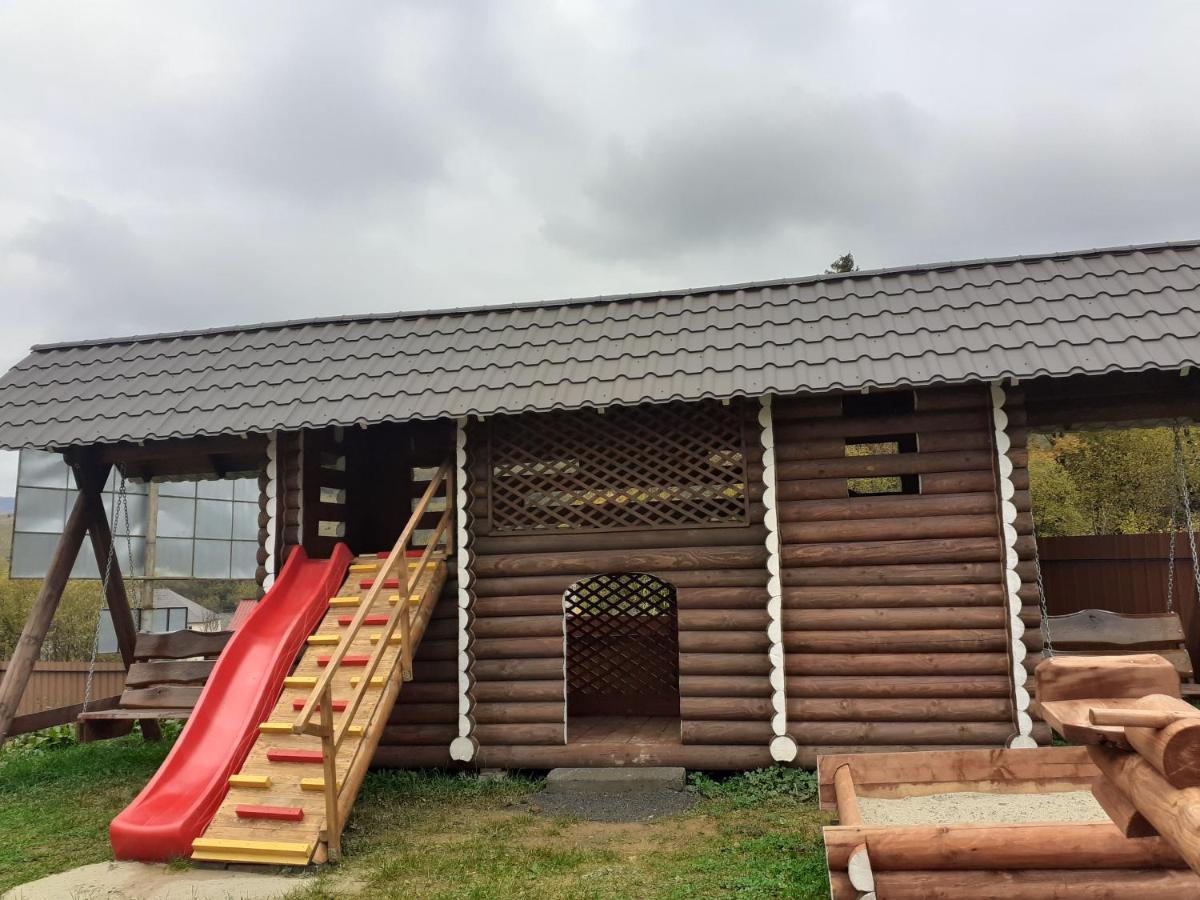 Mountain Dew Hotel Belasovitsa Екстериор снимка