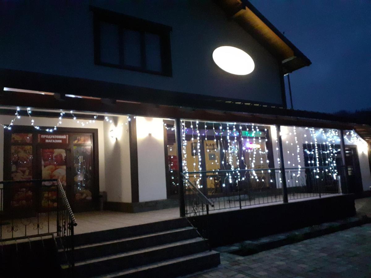 Mountain Dew Hotel Belasovitsa Екстериор снимка