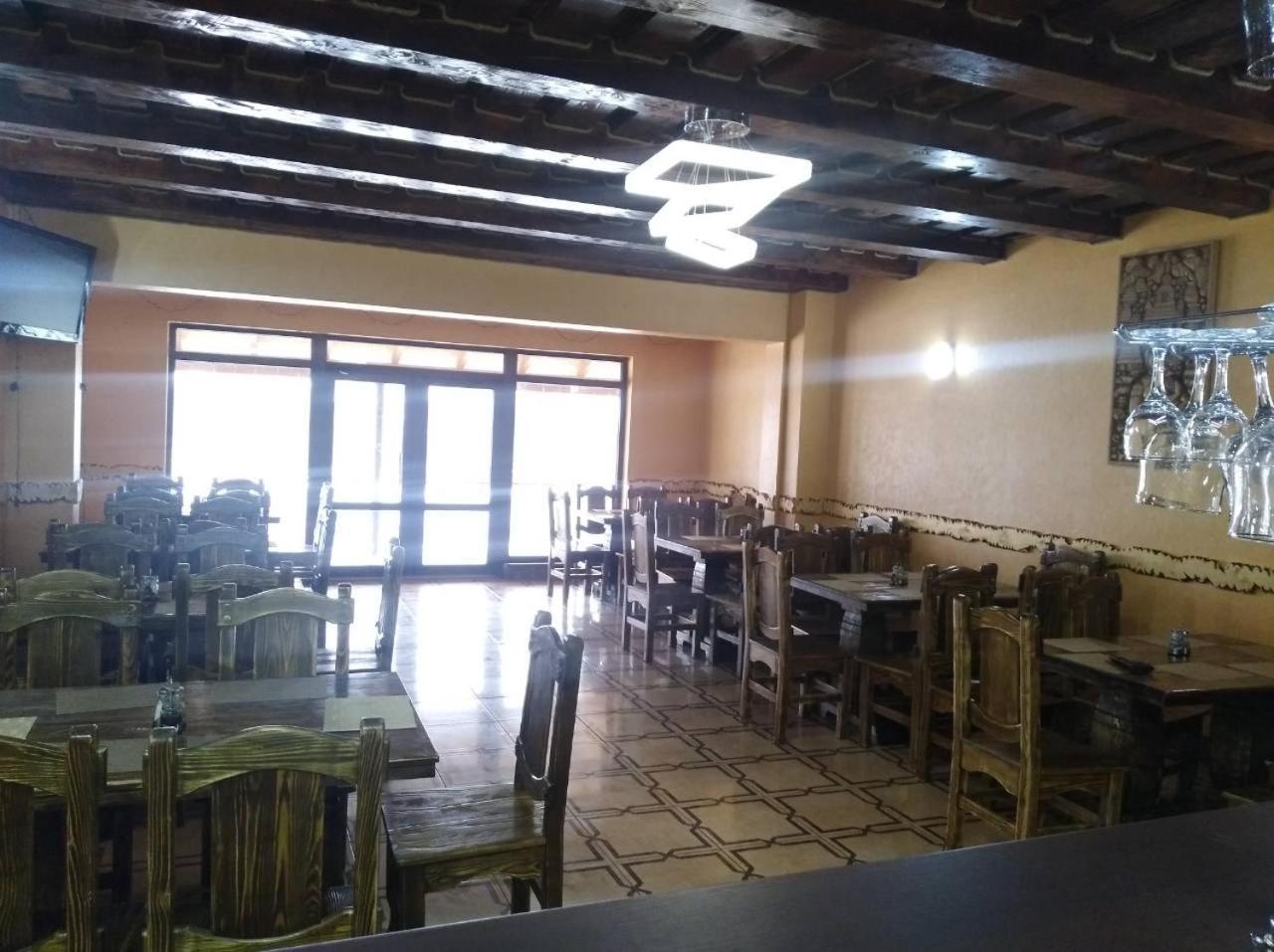 Mountain Dew Hotel Belasovitsa Екстериор снимка